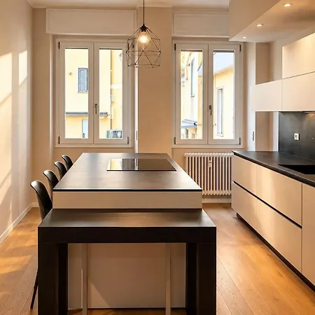 Apartment Bruni Spacious New Design - Free Parking Brescia